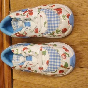 Toddler's nike Air max. Size 10